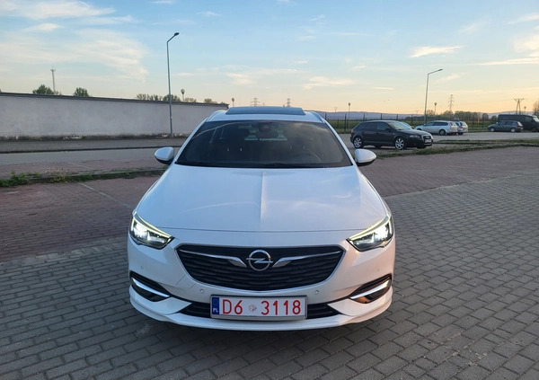 Opel Insignia cena 69900 przebieg: 246000, rok produkcji 2018 z Kłodzko małe 172